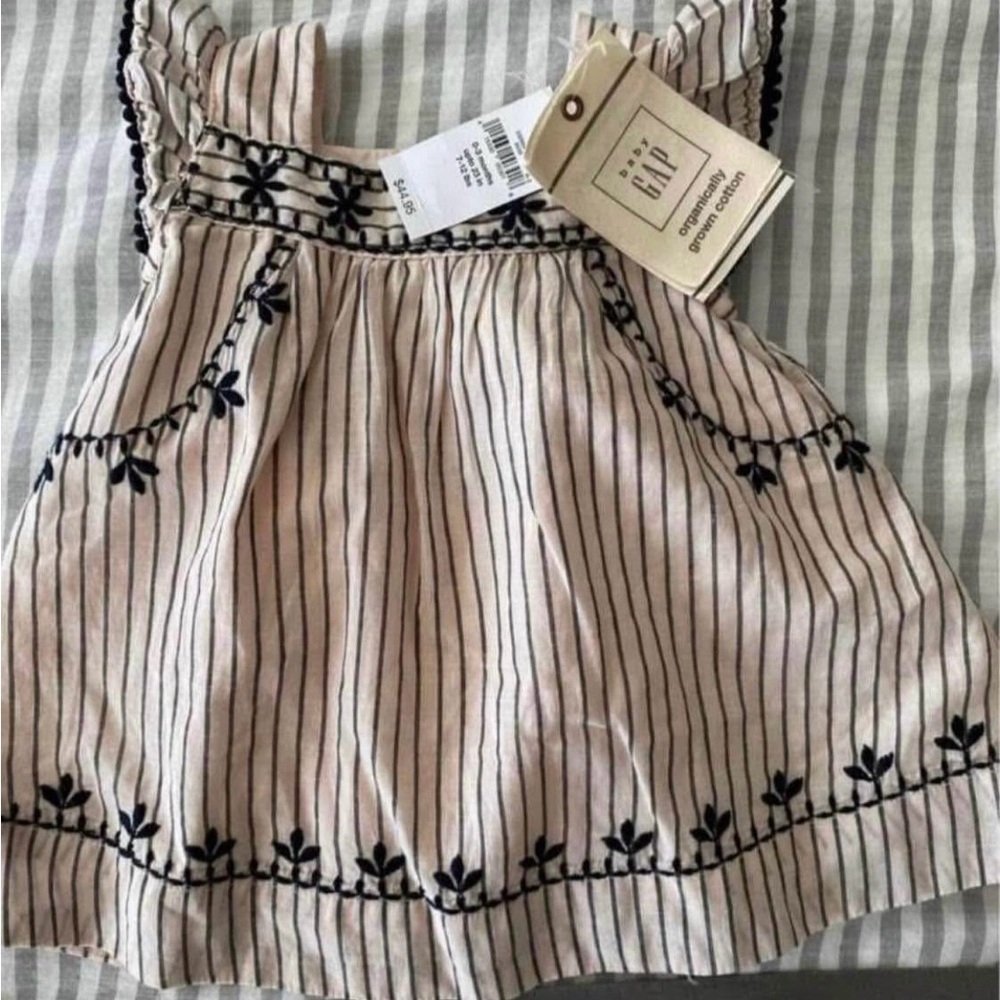 Baby GAP Organic Black Striped Dress w/bloomer 0-3mo